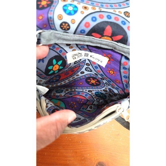 Amani Ya JUU Handcrafted Gray & White Crossbody Bag With Geometric Print Size s - Picture 3 of 8